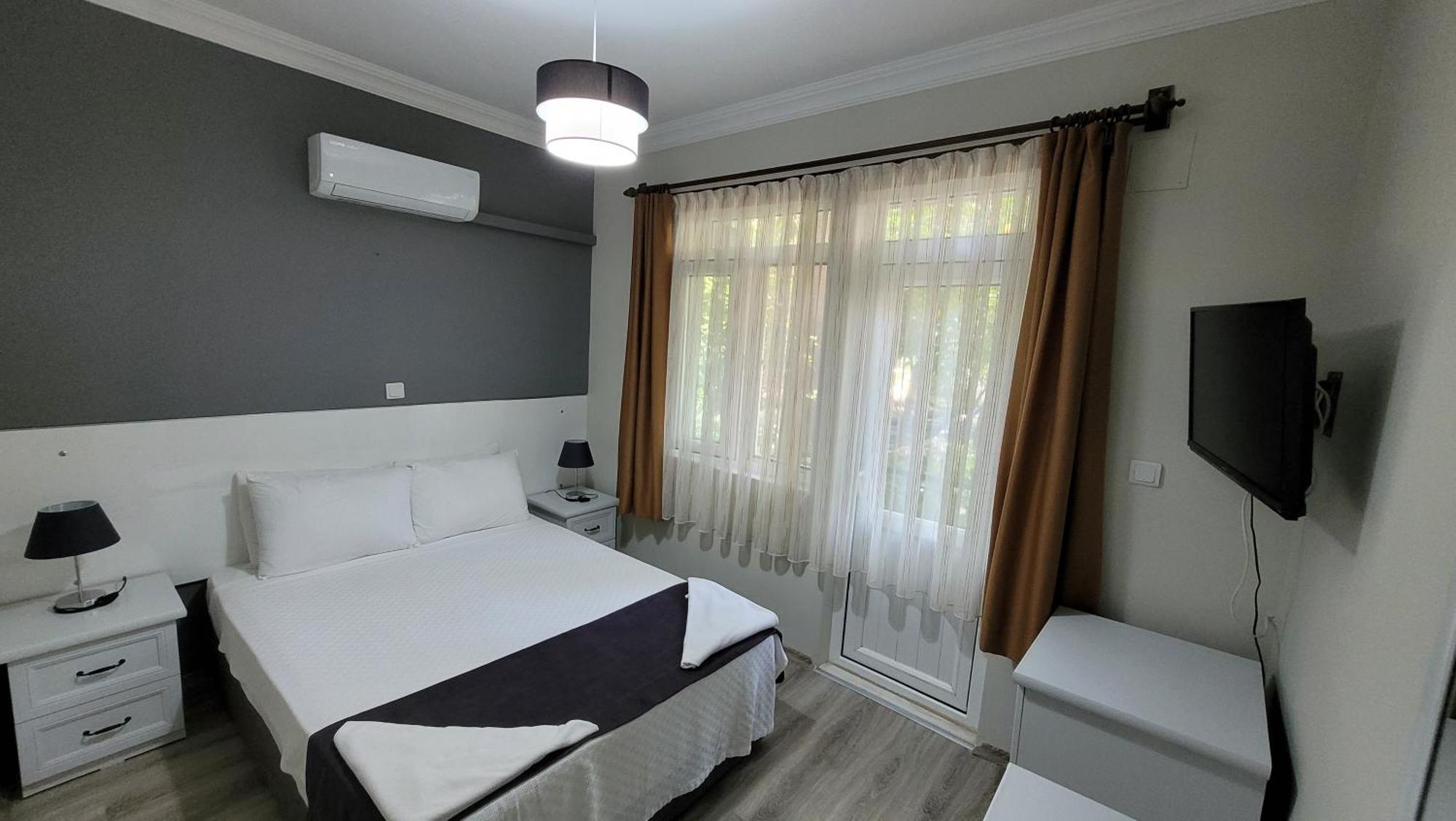 Canada Hotel & Bungalows Çıralı Eksteriør bilde