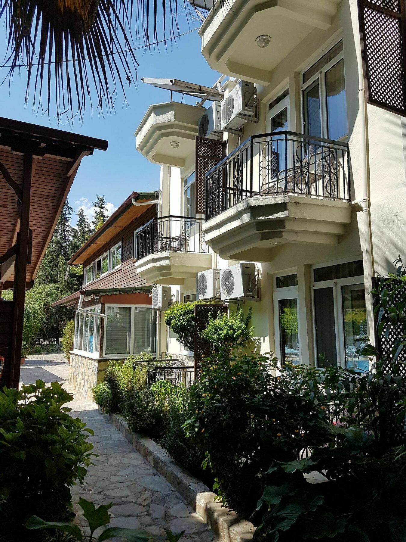 Canada Hotel & Bungalows Çıralı Eksteriør bilde