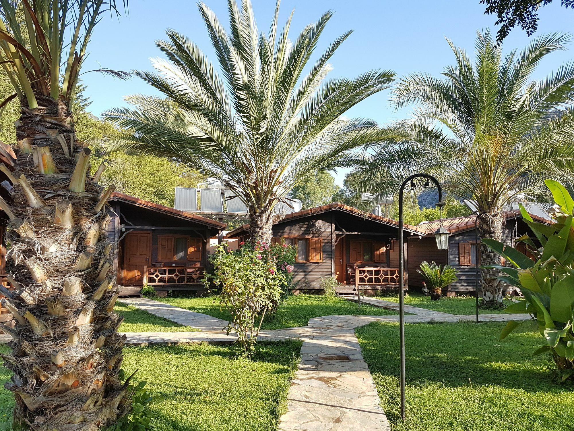 Canada Hotel & Bungalows Çıralı Eksteriør bilde