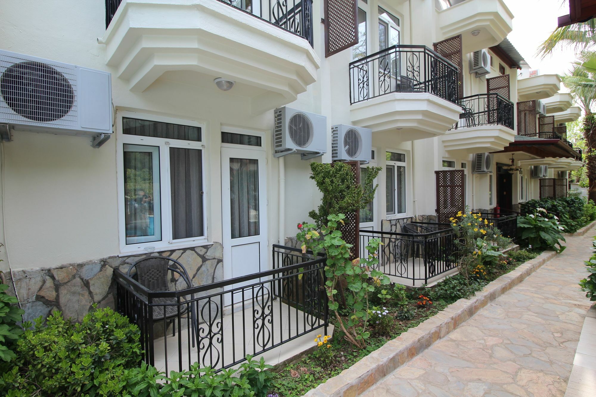 Canada Hotel & Bungalows Çıralı Eksteriør bilde